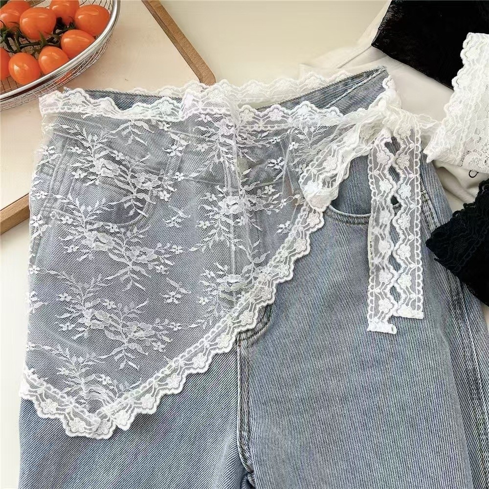Delantal triangular Harajuku Y - Embroidery Apron reseña y precio